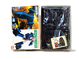 Blackbird Robo Mecha Fighter Bandai Model Kit in Box