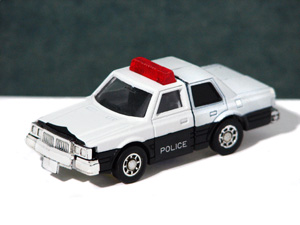 Gobots Hans-Cuff in Police Car Mode