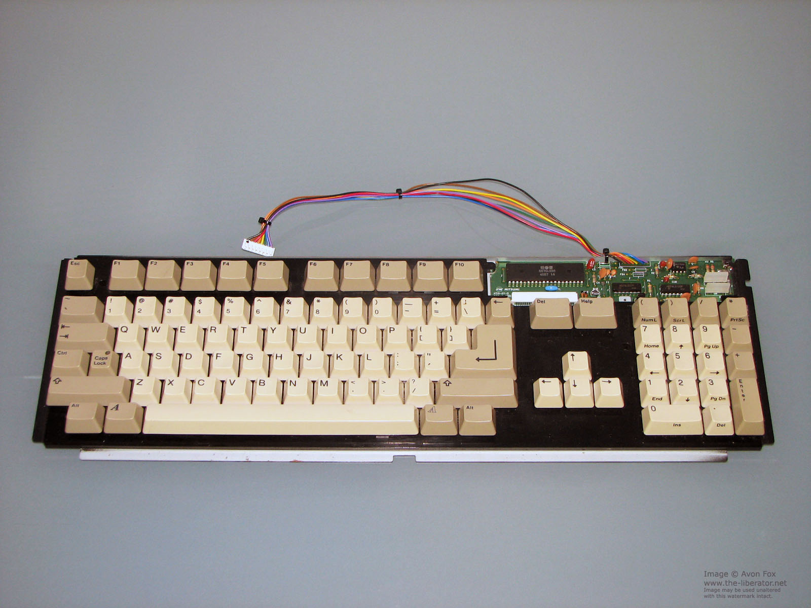 Commodore Amiga 500/a500+ espansione porta abschirmblech con 2 viti/# più 