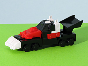 Pro Truck Racer Machine Robo Shokugan Candy Toy Model Kit in Race Truck Form