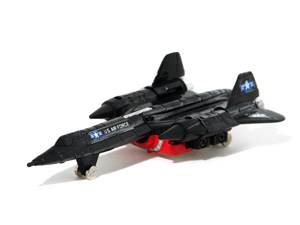 Snoop Shown in Lockheed SR-71 Blackbird Mode