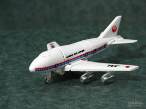 Jumbo Jet Robo MR-B747 JAL in 747 Jet Mode