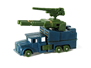 Heavy Artillery Transformers G1 Onslaught Bootleg in Vehicle Mode 2 Armed